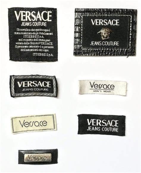 vintage versace couture 883 26 11 1979|Versace vintage logo.